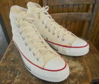   IN USA VINTAGE CONVERSE CHUCK TAYLOR ALL STARS size 8 SNEAKERS  