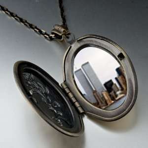  New York Twin Towers Photo Locket Pendant Necklace 