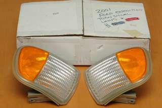 Turn Signal Lamps for 2001 Ford Expedition  