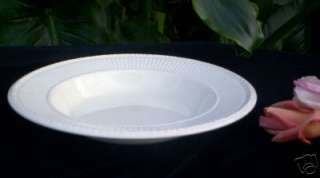 You are bidding on WEDGWOOD EDME #502207 IVORY WHITE WITH RIBBED 