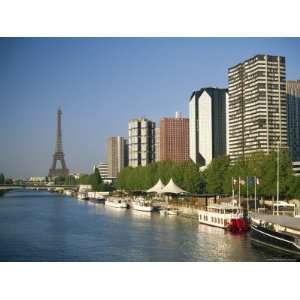  from the River Seine Towards the Beaugrenelle Centre and the Eiffel 