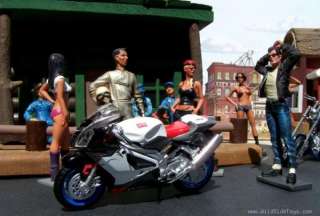 18 Road Racer Motorcycle for Garage Diorama  