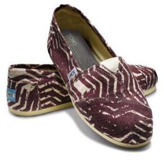  TOMS Cultural Anthropology Vegan Classics for Women Shoes