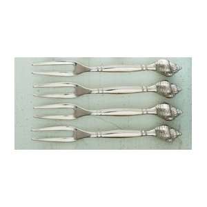  Twos Company Shell Flatware   Cocktail Fork   Set of 4 