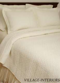 HOTEL STYLE IVORY MATELASSE TWIN QUILT COVERLET SET  