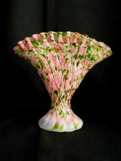 HTF Vintage 1960s Fenton Vasa Murrhina Rose Aventurine Fan Vase 