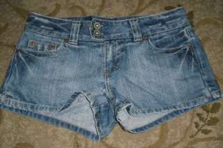Ladies American Eagle Outfitters Denim Jean Shorts Size 4 Distressed 