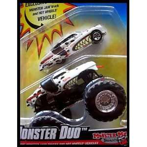  Monster Jam Monster Duo Monster Mutt Toys & Games