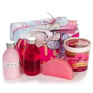  Bomb Cosmetics   Shower Power Bath Gift Set Health 