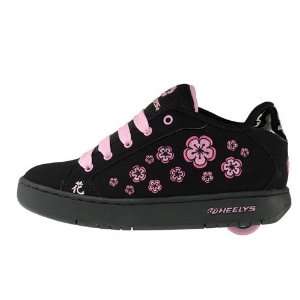  Heelys shoes Cherry Blossom 7412 Black/Pink   Size junior 