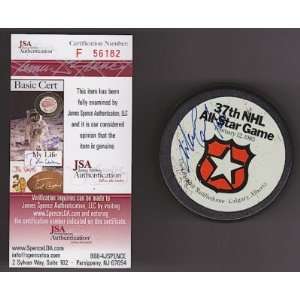  Autographed Mario Lemieux Hockey Puck   1985 ALL STAR JSA 