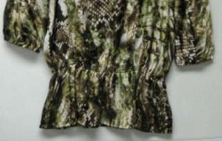 Chicos GLOWING PYTHON BALLAS TUNIC TOP ~ AVOCADO ~ CHICOS SIZE 1 