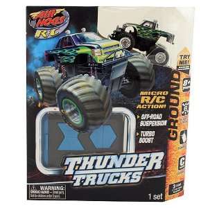    Air Hogs R/C Micro R/C Thunder Trucks [Green Flames] Toys & Games