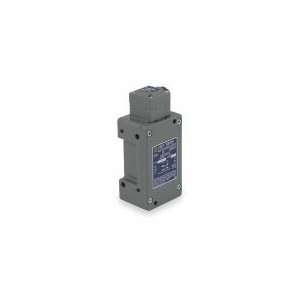   9007CR61G Limit Switch,Side Push Rod Plunger,DPDT