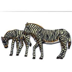  Zoo Animals/Pair of Zebras Embroidered Iron On Applique 