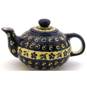  Boleslawiec Polish Pottery Small Teapot   Design 175A 