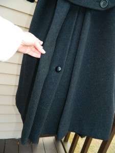 Perry Ellis Vintage Wool Ladies Winter Classic Coat in Heathered Black 