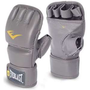 Everlast Womens Vinyl Kickboxing Gloves  Sports 
