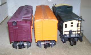 LIONEL O ROLLING STOCK LOT (3 INCLUDED)  