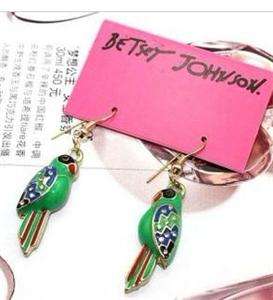   Fashion Jewelry Betsey Johnson Parrot Dangle Earring Z648  