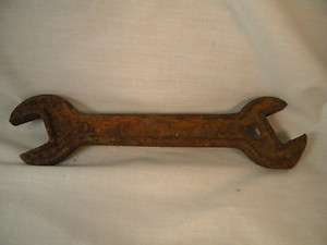 VINTAGE DEERE MANSUR CO A522 7 1/2  WRENCH OLD TOOL  