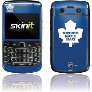  Toronto Maple Leafs Solid Background skin for BlackBerry 