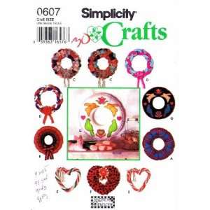  Simplicity Crafts 0607 Sewing Pattern Classis Holday 