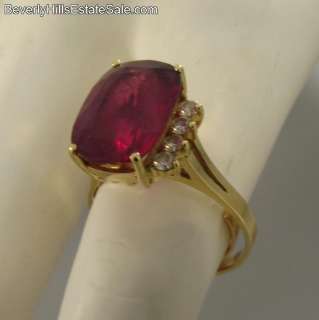 Beautiful Vintage Ruby & Diamonds 14k Gold Ring  