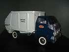 TONKA GARBAGE / REFUSE TRUCK. GO GREEN RECYCLE TRUCK. 20 LIGHTS 