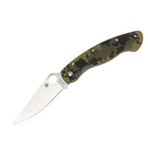  Spyderco Knives 36GPCMO Military Linerlock Knife with Camo 
