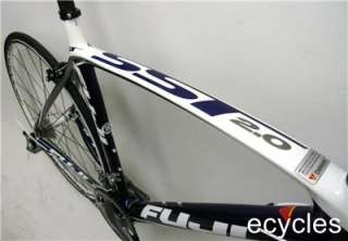 2011 Fuji SST 2.0   Road Bike   Large (56cm)   Midnight Blue / White 