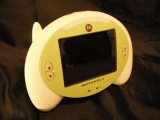 Motorola Digital Video Baby Monitor with Room Temperature Thermometer 