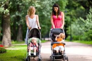 Top 5 Baby Stroller Safety Tips  