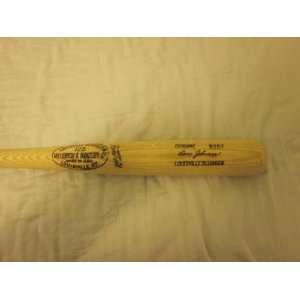  Dave Johnson Game Issued Louisville Slugger Bat   Game 