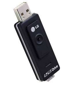 LG 2GB Retractable USB 2.0 Thumb Drive  