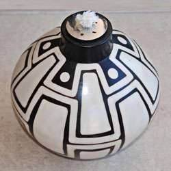 Ceramic Black and White Oil Lamp (Peru)  
