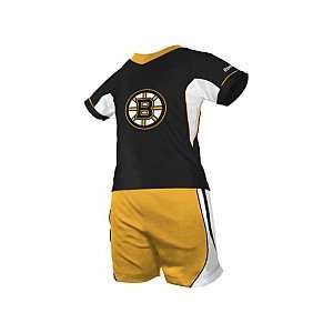  Reebok Boston Bruins Infant Raglan Crew & Short Set 