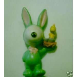  Peanuts SNOOPY pvc Figure EASTER BUNNY RABBIT Holding 