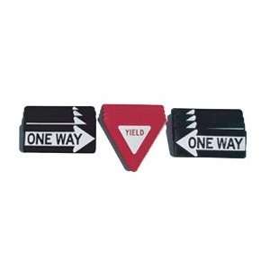  Poly Traffic Signs Set (4 each One Way right  Yield  One 