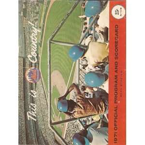  1971 New York Mets Official Scorecard and Program   Sports 