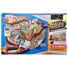 Hot Wheels Wall Tracks Mid Air Madness Playset   Mattel   Toys R 