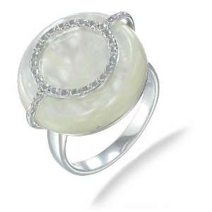 20MM Shape Mother of Pearl Ring In Sterling Silver In Size 