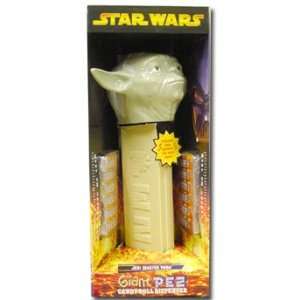  Master Jedi Yoda Giant Pez Dispenser Toys & Games
