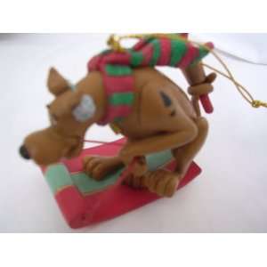  Scooby Doo Christmas Ornament 2 1/2 Collectible 