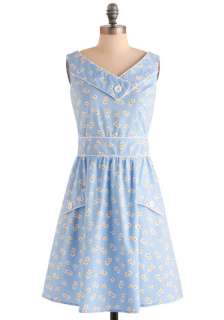 Best Daisy Ever Dress   Mid length, Blue, White, Floral, Buttons 