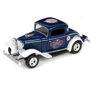 New York Yankees 1932 Ford Coupe 