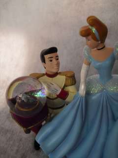 Disney Schneekugel Cinderella und Prinz mit Schuh +SALE  