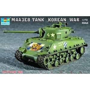  M 4A3E8 Tank w/T80 Tracks 1/72 Trumpeter Toys & Games