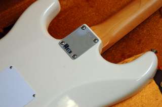 New Fender ® USA Vintage Hot Rod 62 Stratocaster, Strat, White  