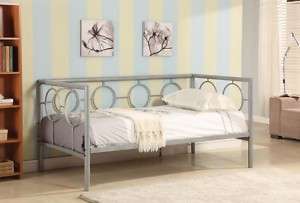 Silver Pearl Finish Metal Astoria Day Bed (Daybed) Frame ~New~  